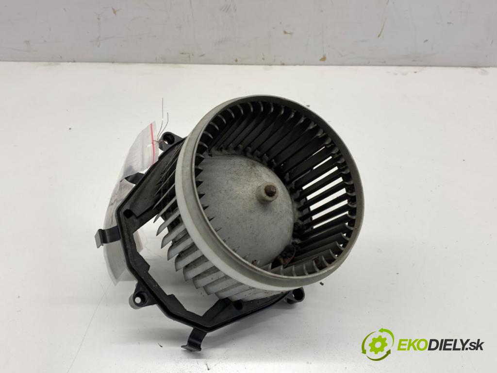 CITROEN C4 PICASSO I nadwozie wielkoprzestrzenne (MPV) 2007 80 kW 1.6 HDi 1560 ventilátor kúrenia 5E2228000