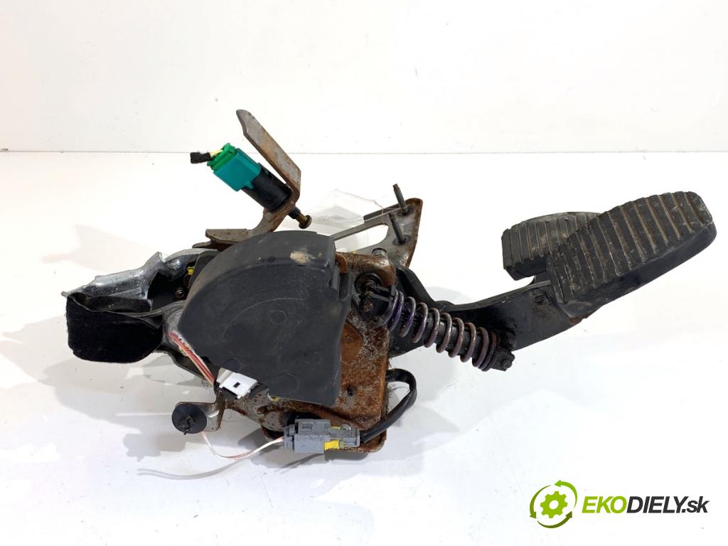 CITROEN C4 PICASSO I nadwozie wielkoprzestrzenne (MPV) 2007 80 kW 1.6 HDi 1560 PEDÁL: manuálne 9681632380 (Potenciometer plynového pedálu)