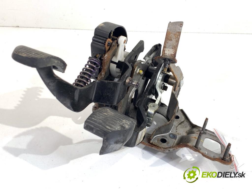 CITROEN C4 PICASSO I nadwozie wielkoprzestrzenne (MPV) 2007 80 kW 1.6 HDi 1560 PEDÁL: manuálne 9681632380 (Potenciometer plynového pedálu)