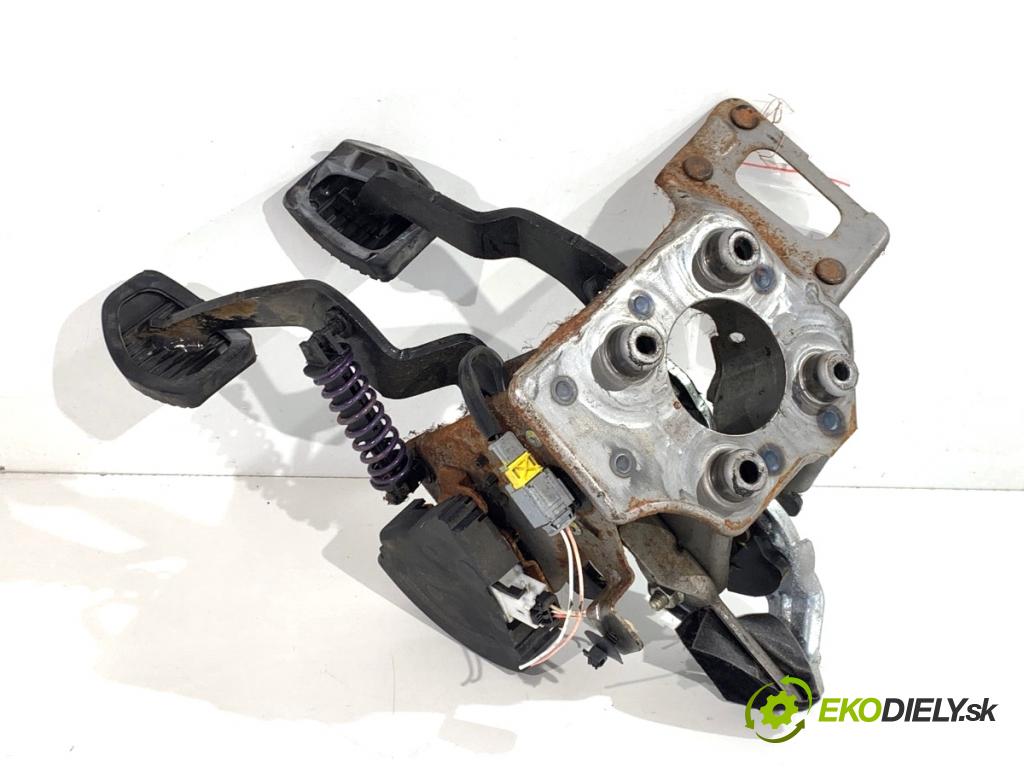 CITROEN C4 PICASSO I nadwozie wielkoprzestrzenne (MPV) 2007 80 kW 1.6 HDi 1560 PEDÁL: manuálne 9681632380 (Potenciometer plynového pedálu)