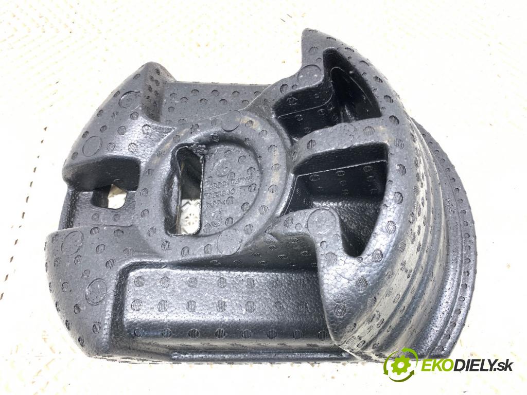 JEEP GRAND CHEROKEE WK SUV 2012 177 kW 3.0 CRD V6 4x4 2987 Súprava náradia 68061390AD