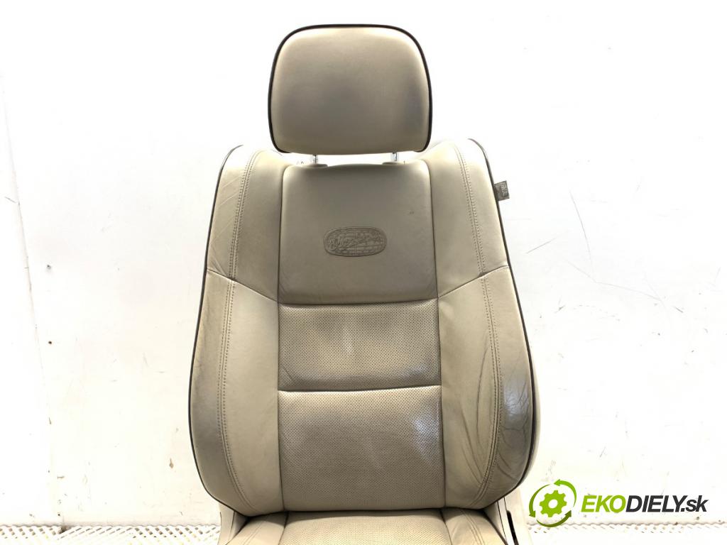 JEEP GRAND CHEROKEE WK SUV 2012 177 kW 3.0 CRD V6 4x4 2987 Sedadlo ľavy predný