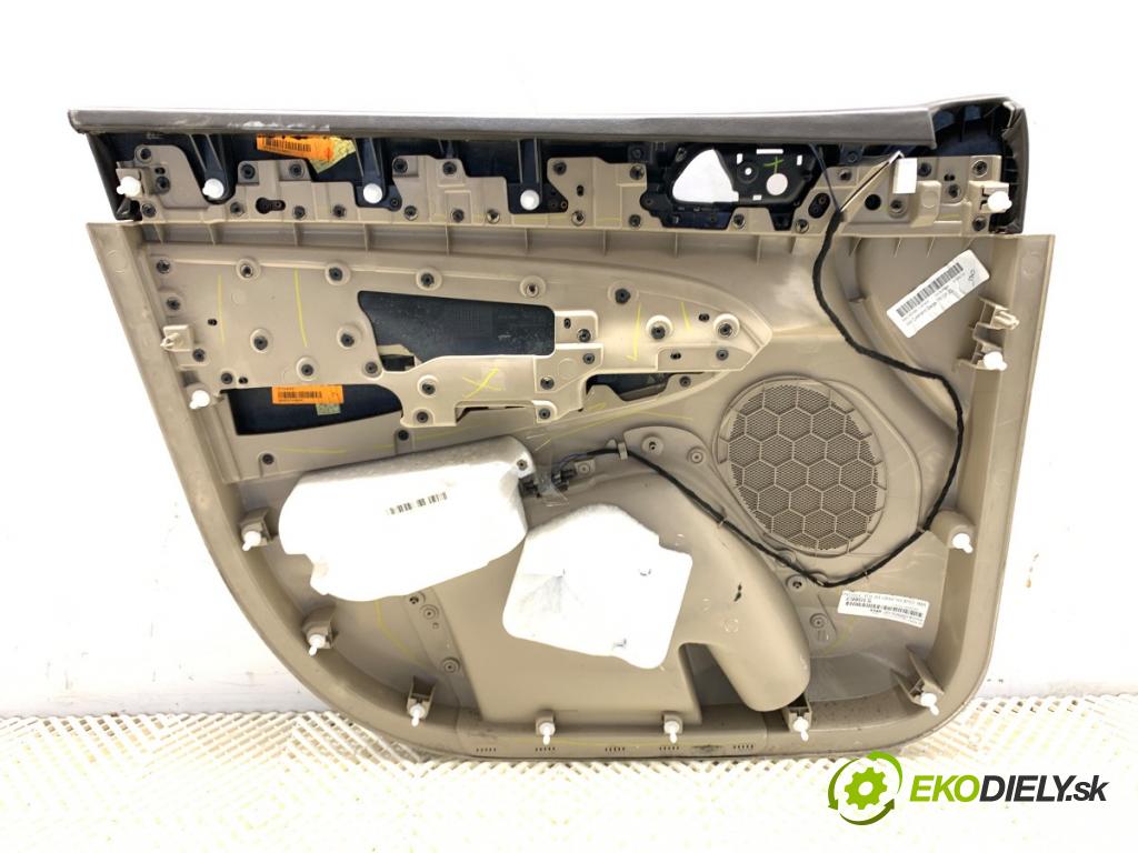 JEEP GRAND CHEROKEE WK SUV 2012 177 kW 3.0 CRD V6 4x4 2987 čalúnenie Dvere pravy predný