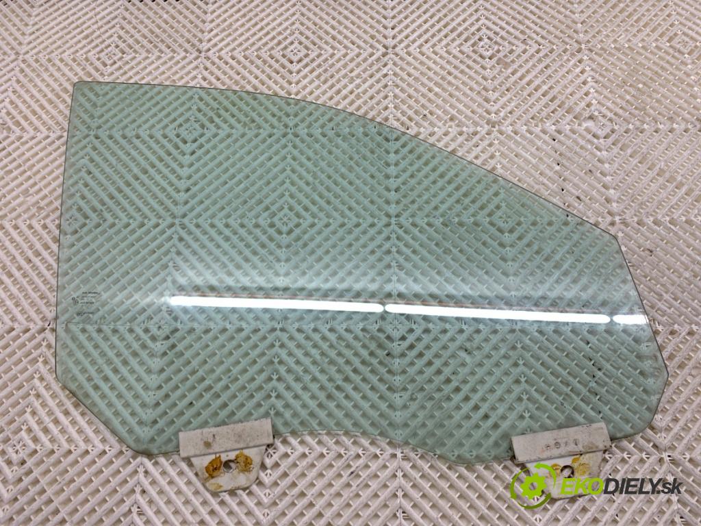 JEEP GRAND CHEROKEE WK SUV 2012 177 kW 3.0 CRD V6 4x4 2987 Okno pravy predný DVOJNÁSOBNÝ: 