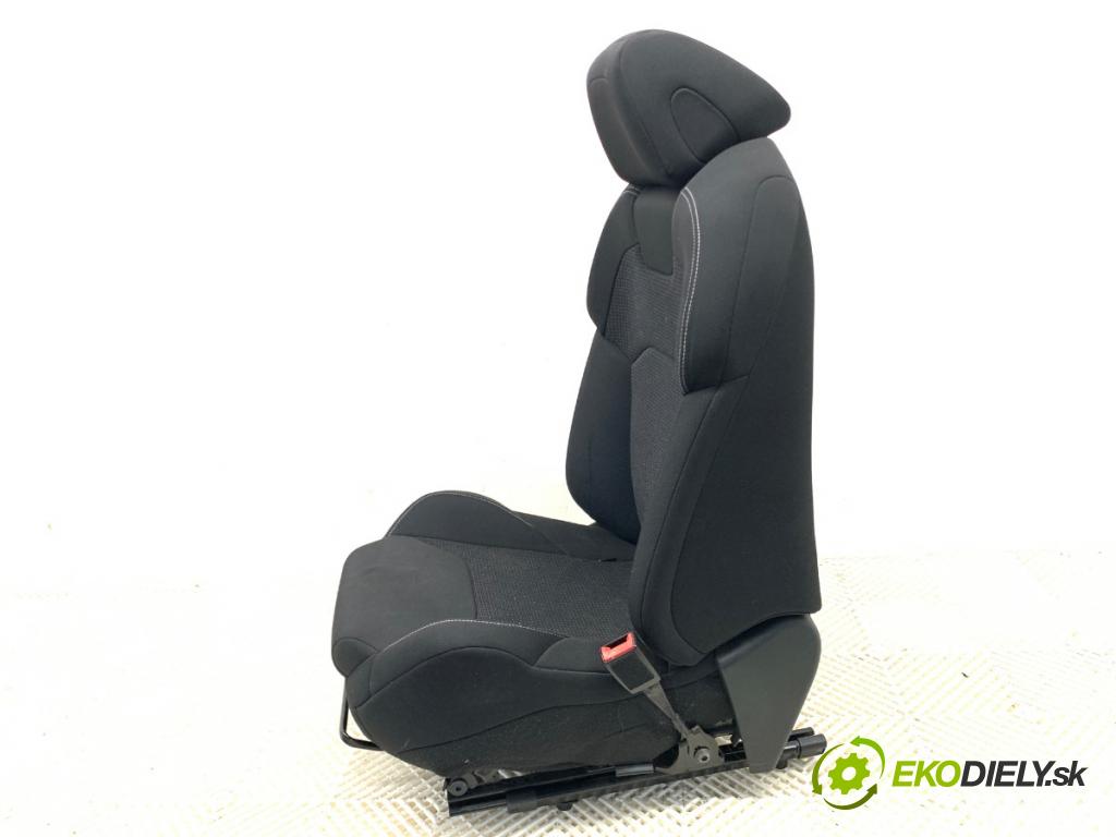 CITROEN C5 III sedan 2010 103 kW 2.0 HDi 140 1997 Sedadlo pravy predný