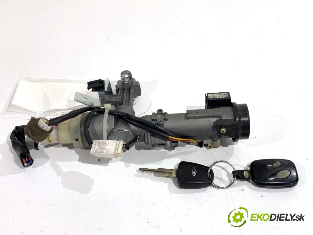 SSANGYONG REXTON SUV 2005 121 kW 2.7 Xdi 4x4 2696 spínačka 86970-08110 (Spínací skříňka)