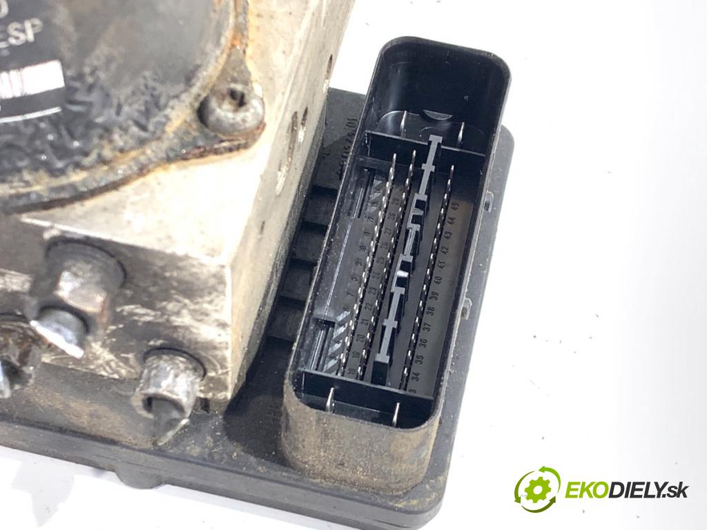 SSANGYONG REXTON SUV 2005 121 kW 2.7 Xdi 4x4 2696 Pumpa ABS 48940-08200 (Pumpa ABS)