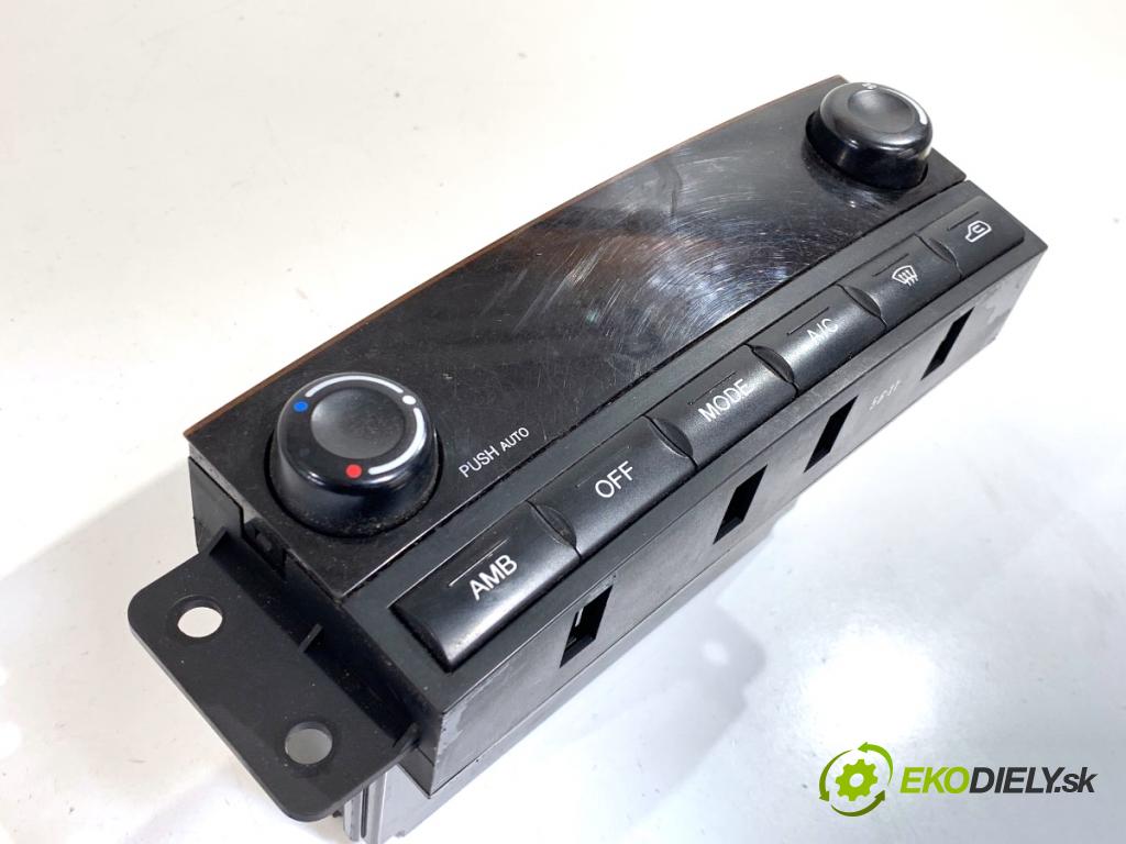 SSANGYONG REXTON SUV 2005 121 kW 2.7 Xdi 4x4 2696 Panel ovládania kúrenia 68700-08510 (Prepínacie páčky pod volantom)