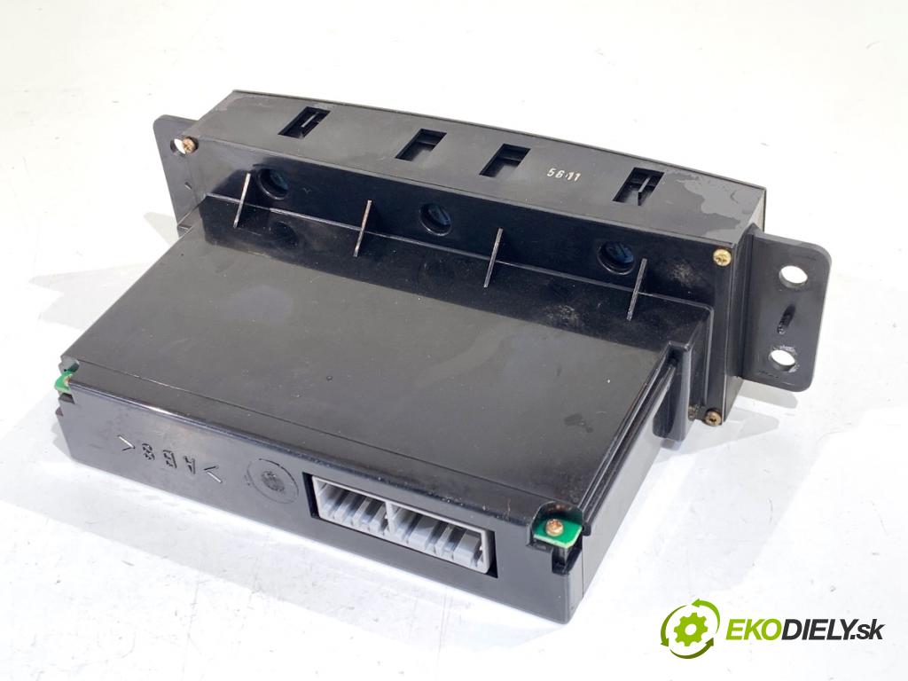 SSANGYONG REXTON SUV 2005 121 kW 2.7 Xdi 4x4 2696 Panel ovládania kúrenia 68700-08510 (Prepínacie páčky pod volantom)