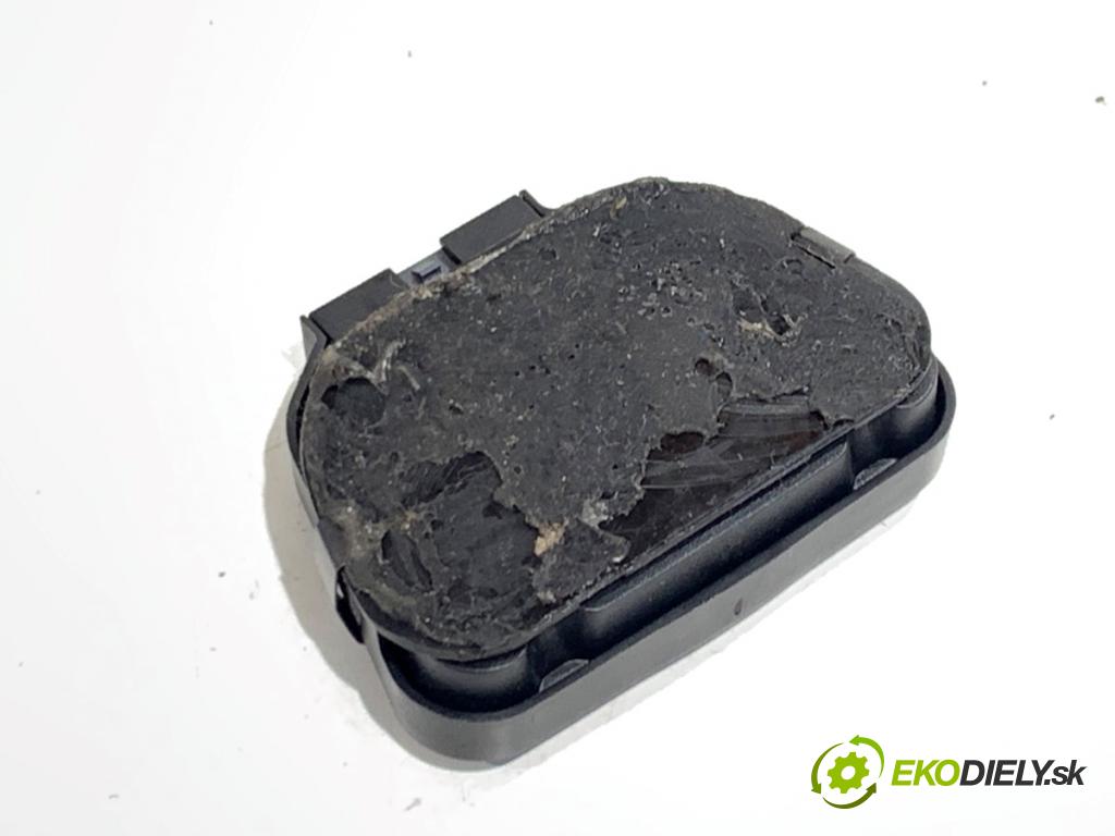 SSANGYONG REXTON SUV 2005 121 kW 2.7 Xdi 4x4 2696 Snímač dažďa 87930-11000 (Snímač dažďa)