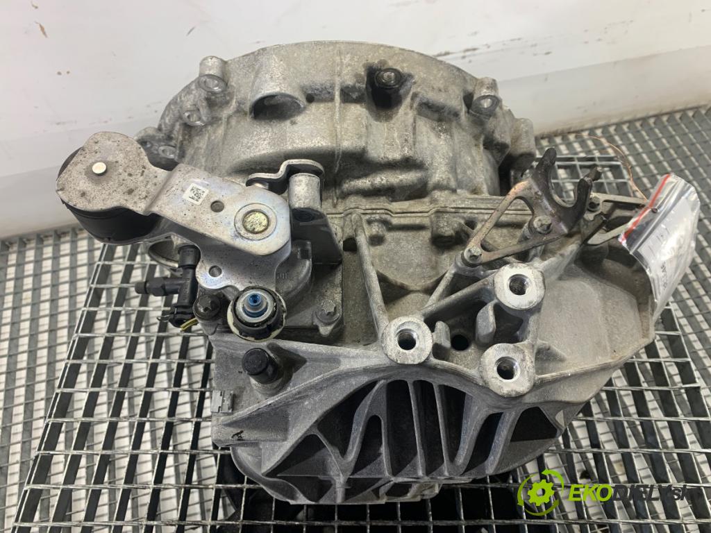 MERCEDES-BENZ W176 liftback 2017 90 kW A 180 (176.042) 1595 Prevodovka A1762610101 (Prevodovka)