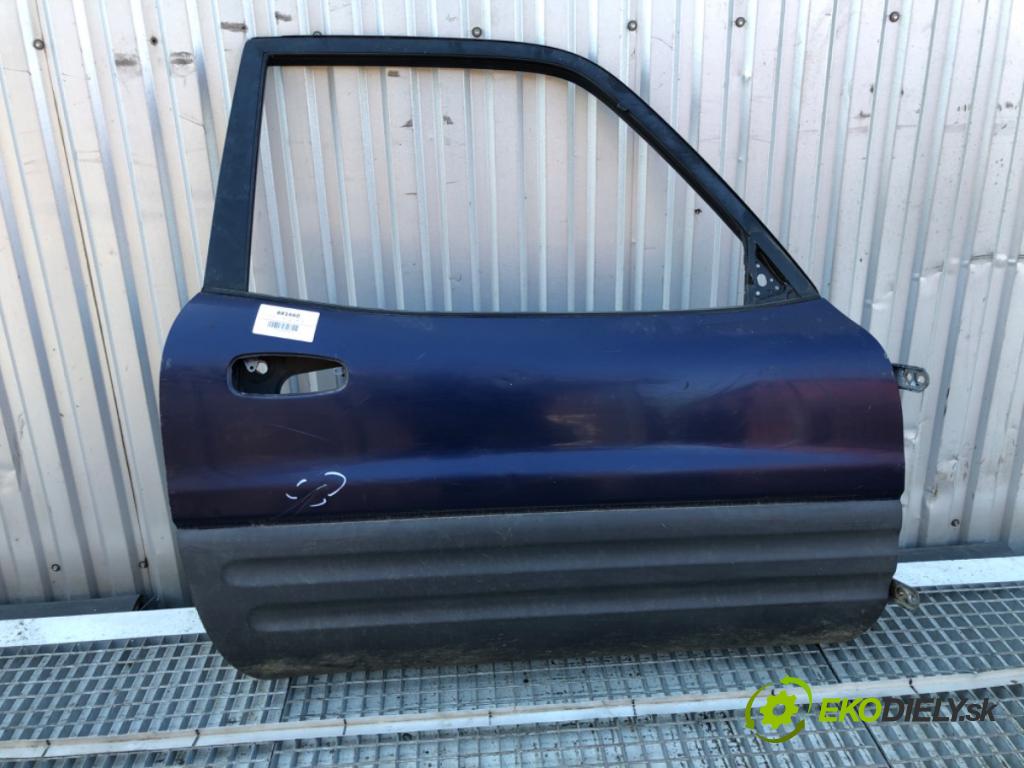 TOYOTA RAV4 I SUV 1994 95 kW 2.0 4WD (SXA10) 1998 dveře pravý přední část 