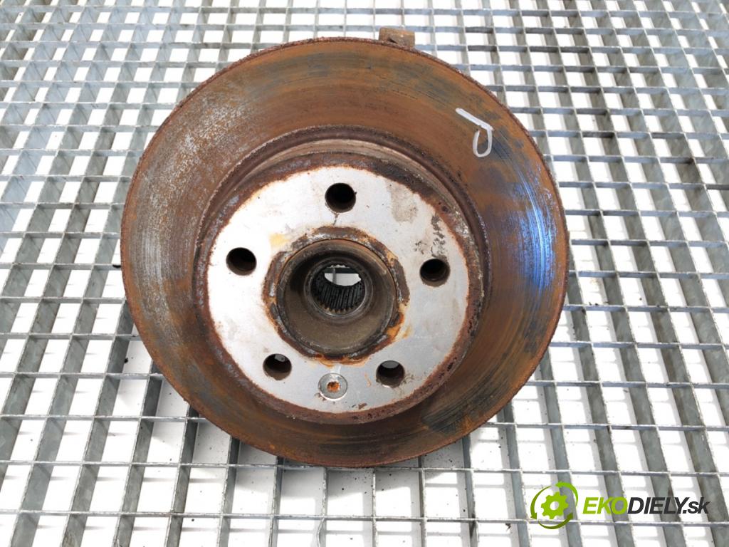 MERCEDES-BENZ W638 Autobus 2003 60 kW 108 CDI 2.2 (638.194) 2148 náboj pravy predný