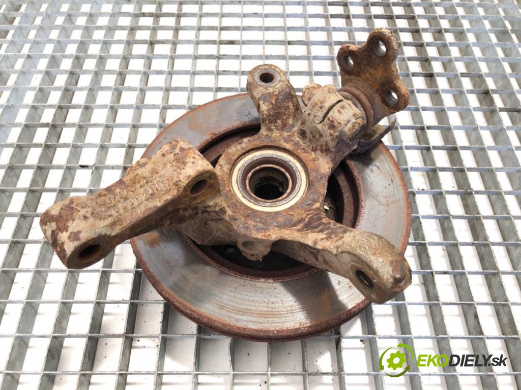 MERCEDES-BENZ W638 Autobus 2003 60 kW 108 CDI 2.2 (638.194) 2148 náboj ľavy predný