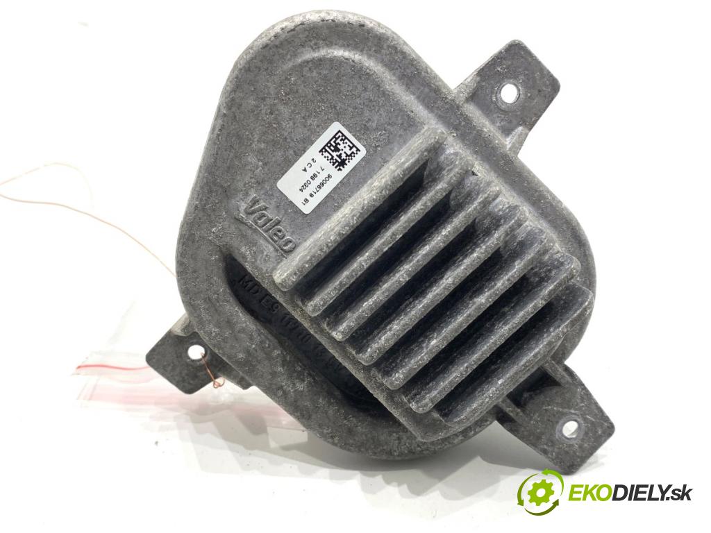 BMW F48 SUV 2017 110 kW sDrive 18 d 1995 Modul LED 90066719