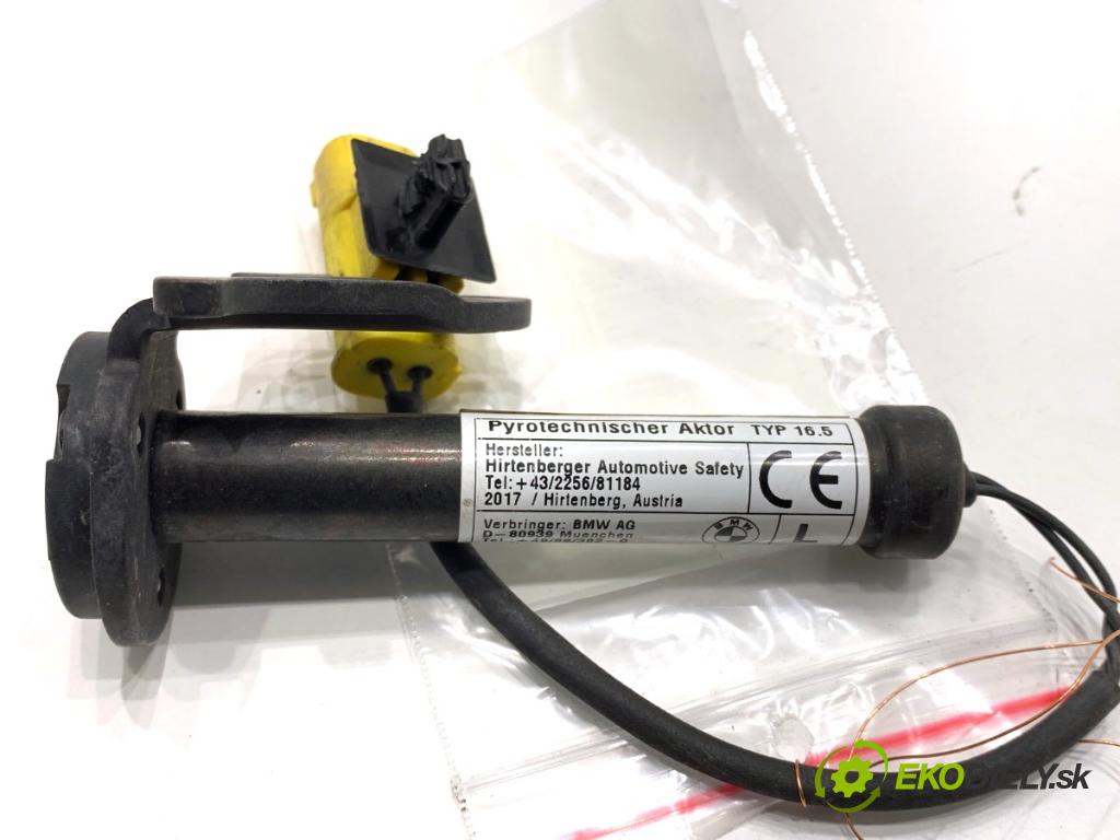 BMW F48 SUV 2017 110 kW sDrive 18 d 1995 KAZETA: PIROTECHNICKÉ: kapoty ľavy 0589-P1-000095