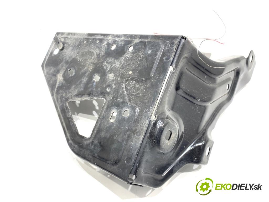 BMW F48 SUV 2017 110 kW sDrive 18 d 1995 uchytenia svetla ľavy 7342501