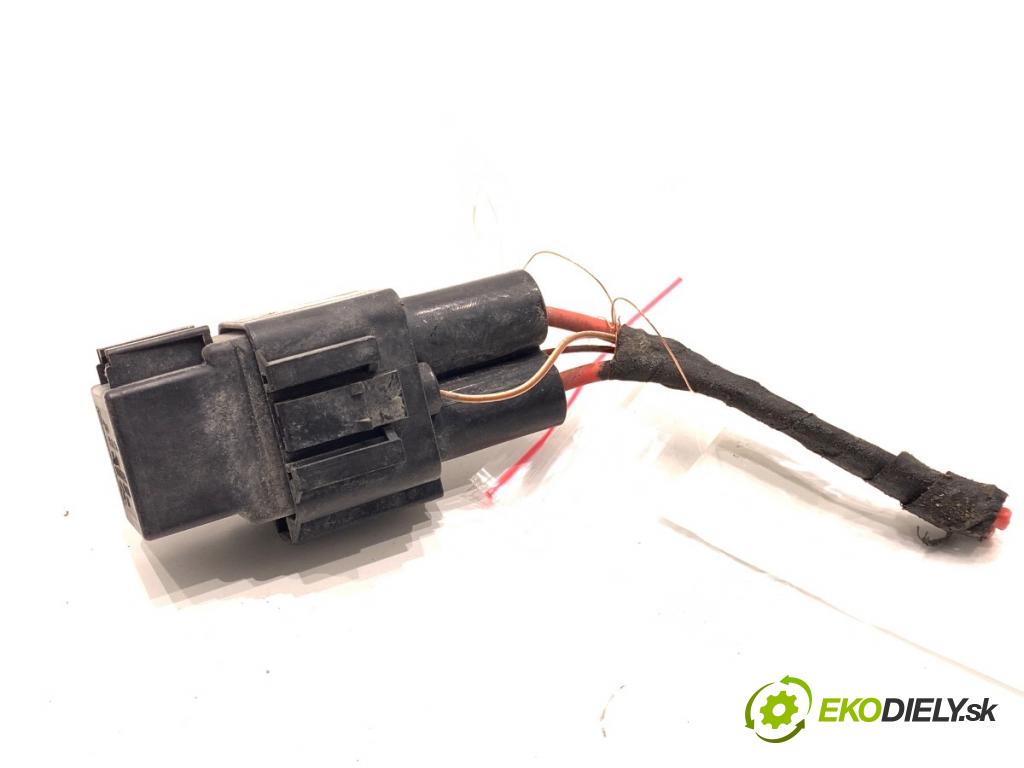 BMW F48 SUV 2017 110 kW sDrive 18 d 1995 relé ventilátora 9207913