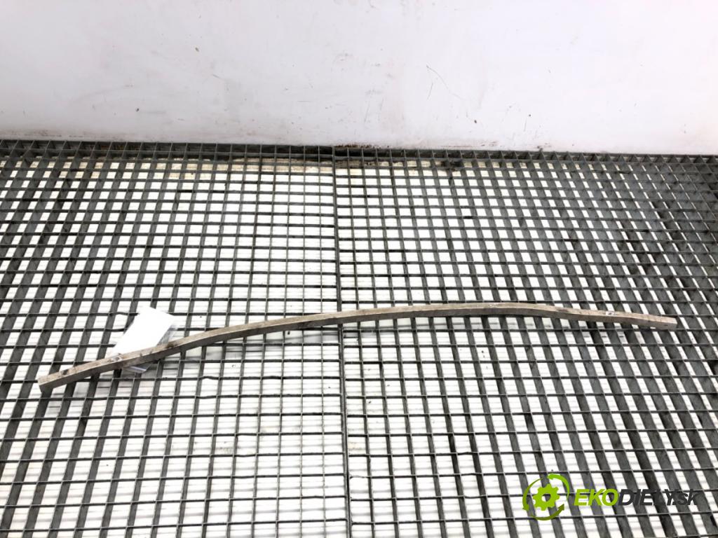 BMW F48 SUV 2017 110 kW sDrive 18 d 1995 Výstuha nárazníka predný dolná 8058977