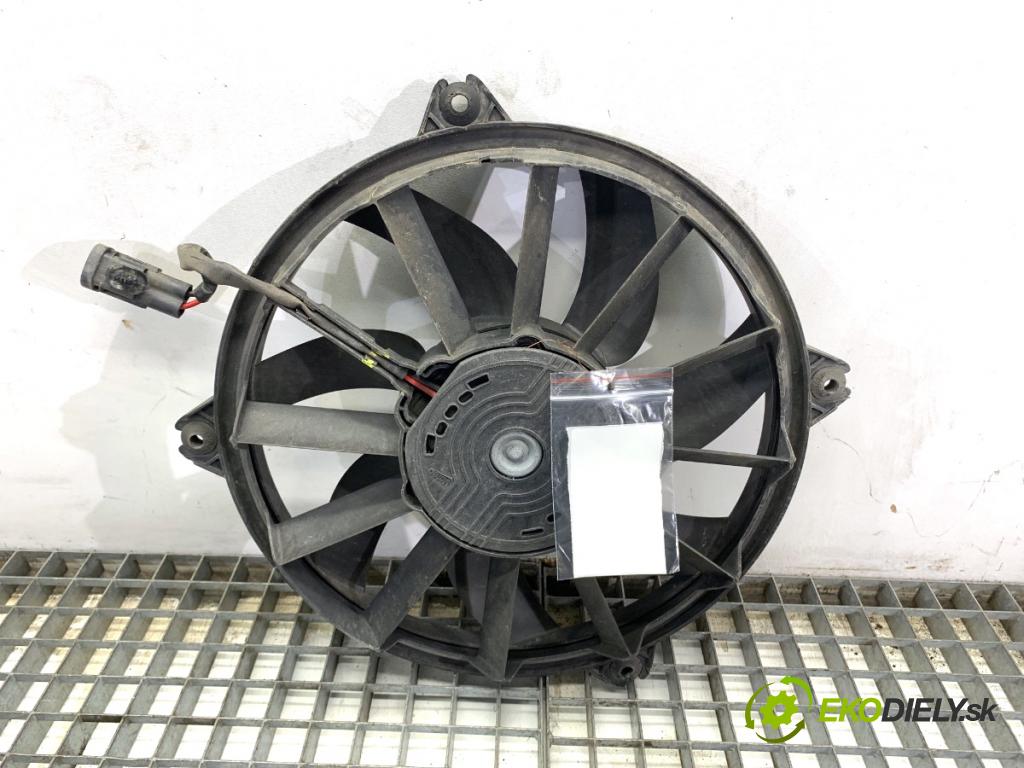 CITROEN C4 II liftback 2017 81 kW 1.2 THP 110 1199 ventilátor chladiče 9661571480 (Ventilátor)