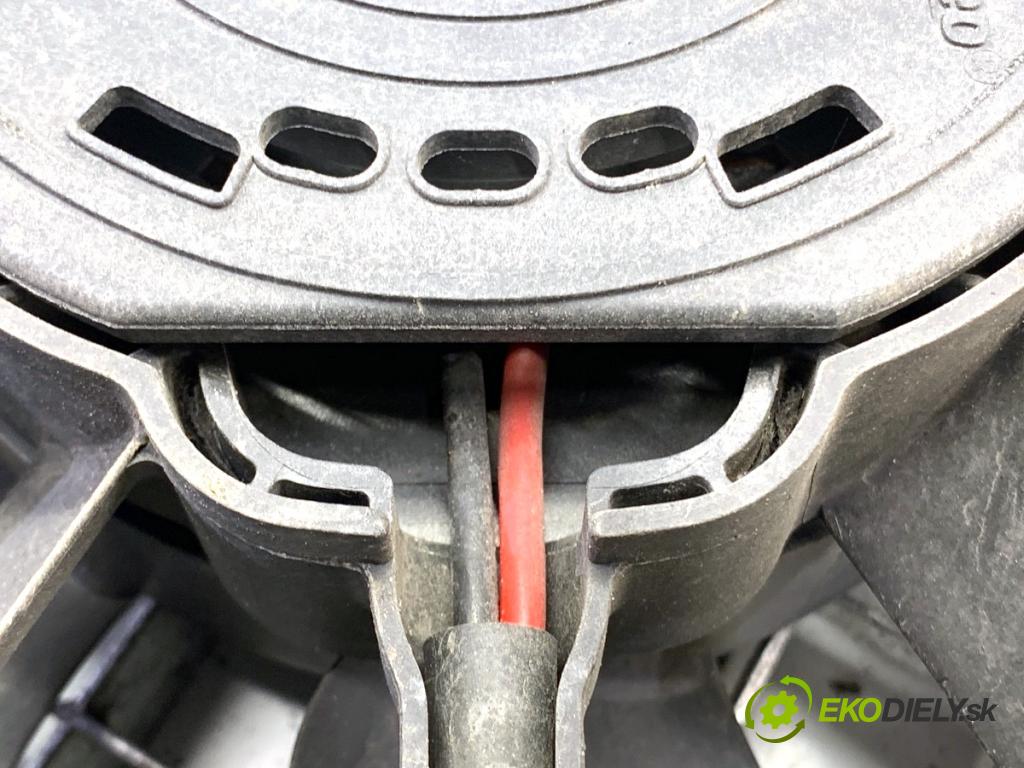 CITROEN C4 II liftback 2017 81 kW 1.2 THP 110 1199 ventilátor chladiče 9661571480 (Ventilátor)