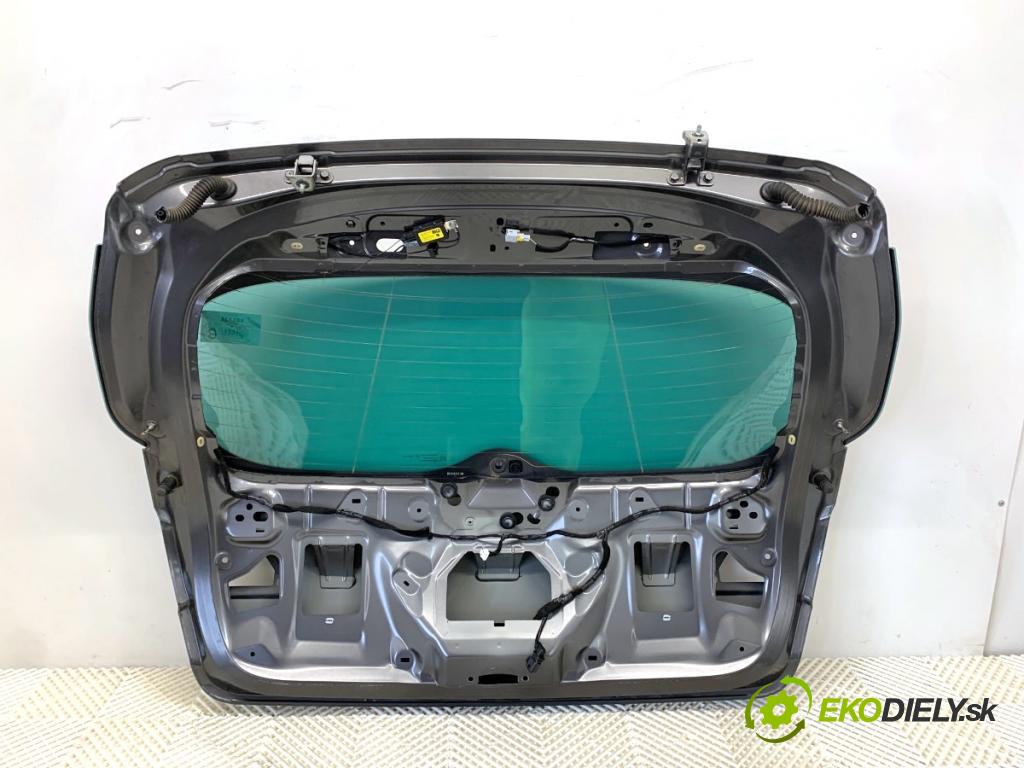 CITROEN C4 II liftback 2017 81 kW 1.2 THP 110 1199 kapota zadní část EVL