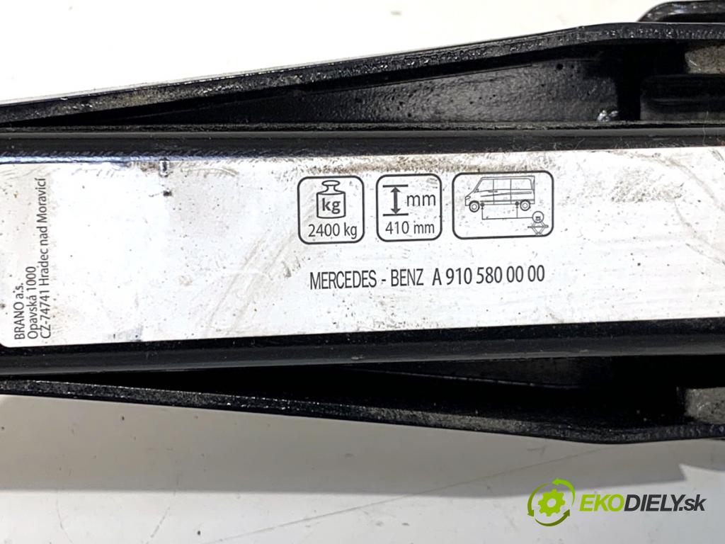 MERCEDES-BENZ eSPRINTER Skrzynia Skrzynia 2022 85 kW Electric (910.633)  ZVEDÁK: - Mechanizmus A9105800000
