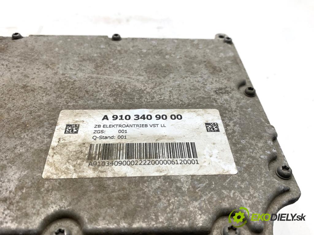 MERCEDES-BENZ eSPRINTER Skrzynia Skrzynia 2022 85 kW Electric (910.633)  NABÍJAČKA: akumulátora HYBRID A0009009026