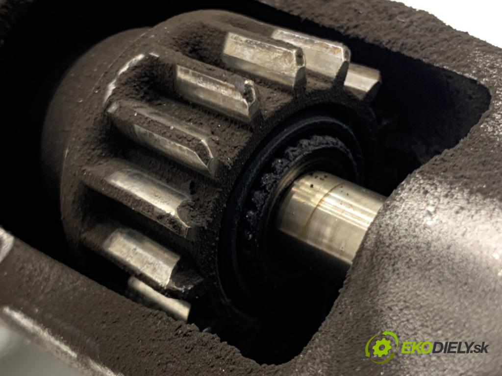 MERCEDES-BENZ W176 liftback 2017 90 kW A 180 (176.042) 1595 Štartér A6459060800 (Štartér)