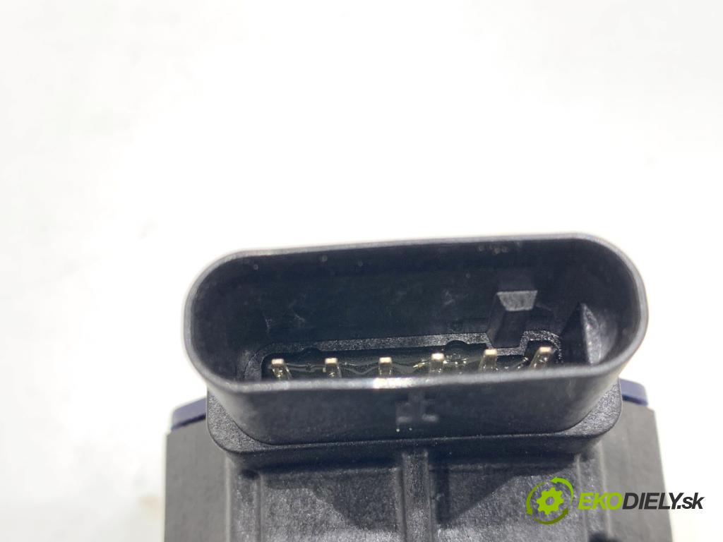 MERCEDES-BENZ W176 liftback 2017 90 kW A 180 (176.042) 1595 Ventil ELEKTROMAGNETICKÝ: A2709820503