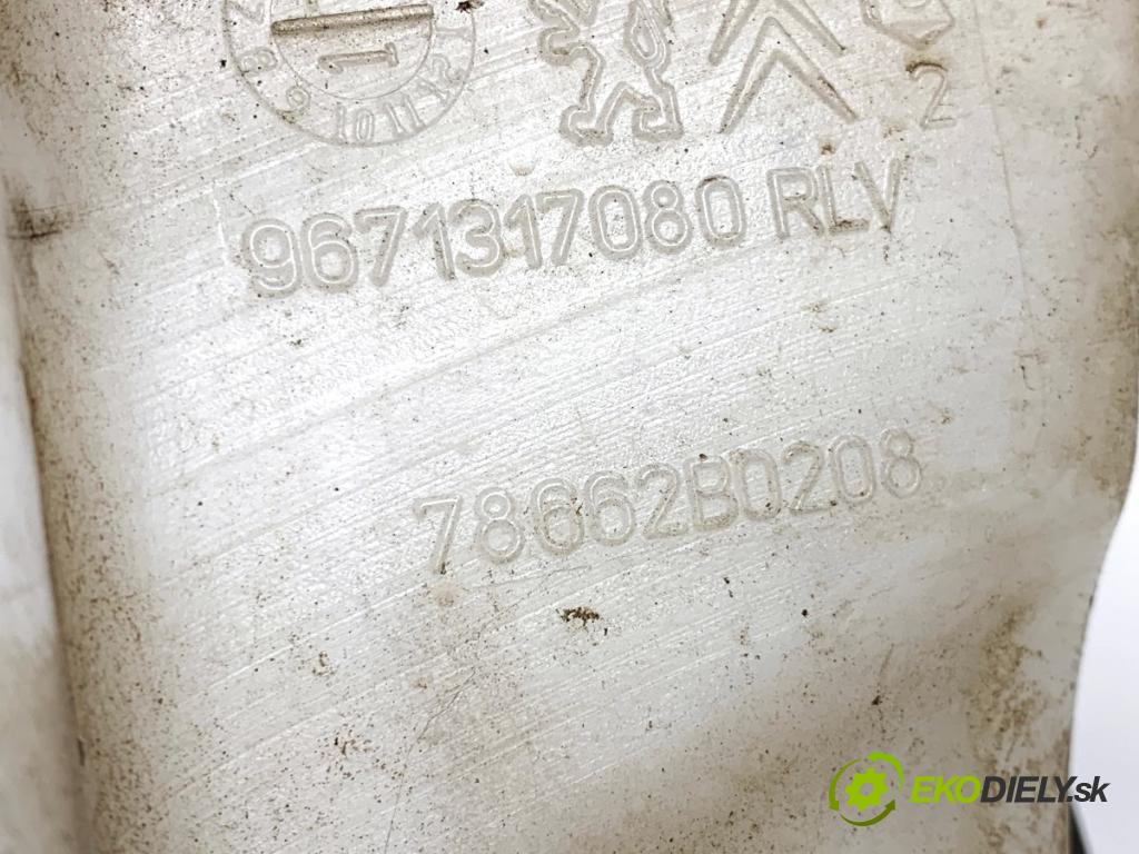 CITROEN C4 II liftback 2017 81 kW 1.2 THP 110 1199 nádržka ostřikovačů 9671317080