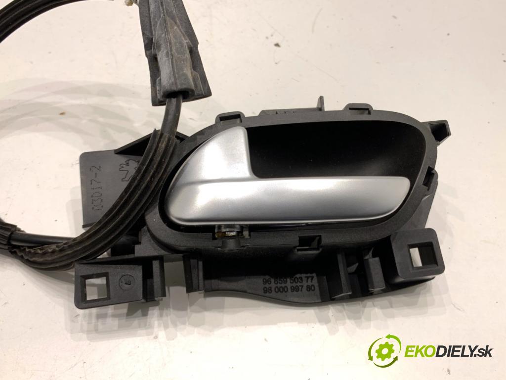 CITROEN C4 II liftback 2017 81 kW 1.2 THP 110 1199 zámok Dvere ľavy zad