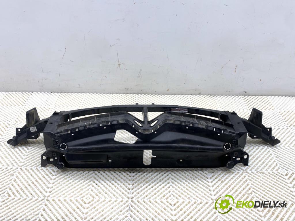 CITROEN C4 II liftback 2017 81 kW 1.2 THP 110 1199 výztuha horní 9673046277 (Výztuha)