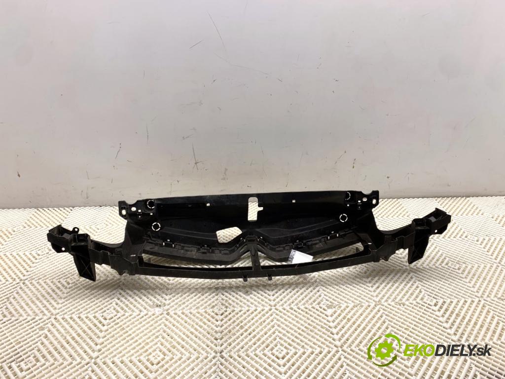 CITROEN C4 II liftback 2017 81 kW 1.2 THP 110 1199 Výstuha horná 9673046277 (Výstuha)