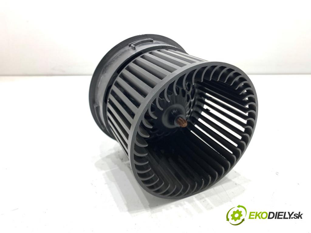CITROEN C4 II liftback 2017 81 kW 1.2 THP 110 1199 ventilátor kúrenia T1011131B