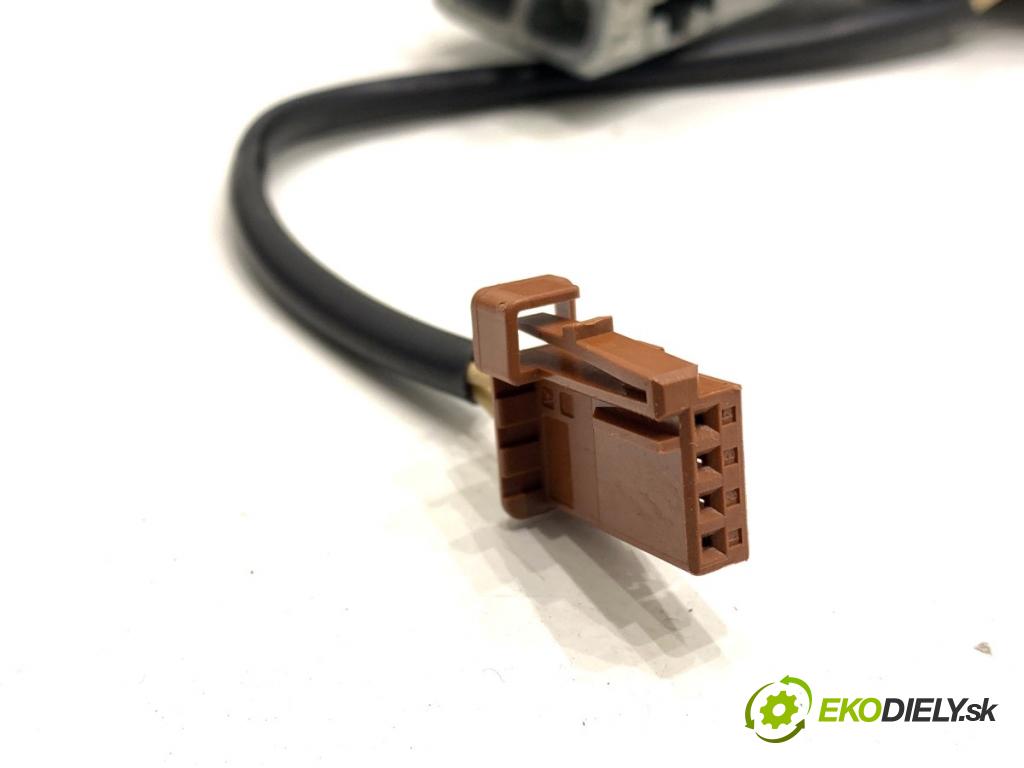 CITROEN C4 II liftback 2017 81 kW 1.2 THP 110 1199 spinačka N0503823 9663123380 (Spínacia skrinka)