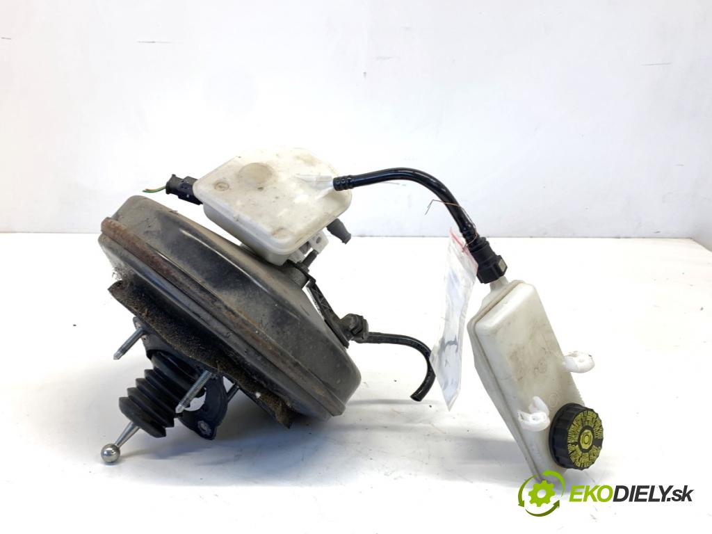 CITROEN C4 II liftback 2017 81 kW 1.2 THP 110 1199 posilovač bŕzd 9674747580