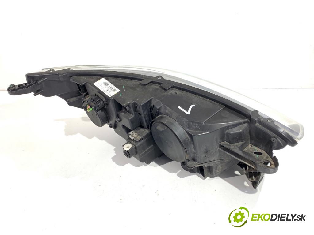 CITROEN C4 II liftback 2017 81 kW 1.2 THP 110 1199 Svetlomet ľavy predný 9808623880