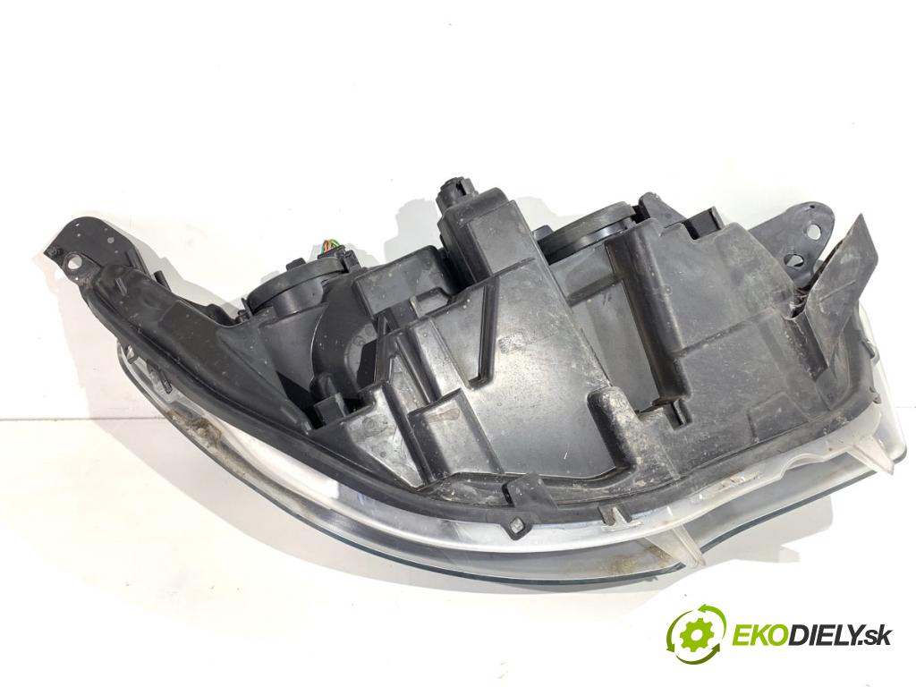 CITROEN C4 II liftback 2017 81 kW 1.2 THP 110 1199 Svetlomet ľavy predný 9808623880