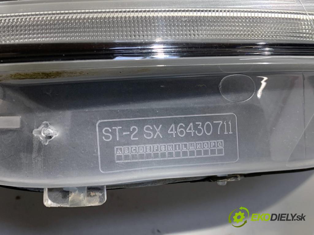 CITROEN C4 II liftback 2017 81 kW 1.2 THP 110 1199 Svetlomet ľavy predný 9808623880