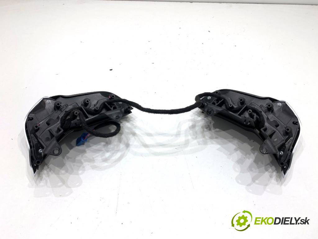 CITROEN C4 II liftback 2017 81 kW 1.2 THP 110 1199 SPÍNAČE: volantu 98094657ZD