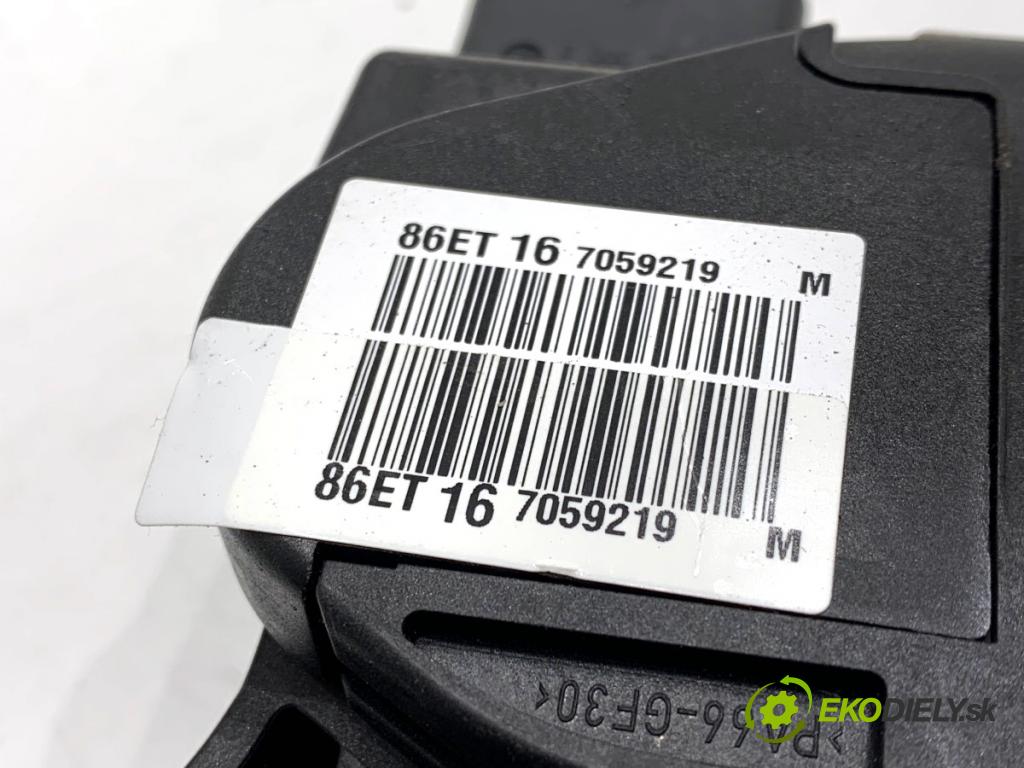 CITROEN C4 II liftback 2017 81 kW 1.2 THP 110 1199 Potenciometer plynu 9671840280 (Potenciometer plynového pedálu)