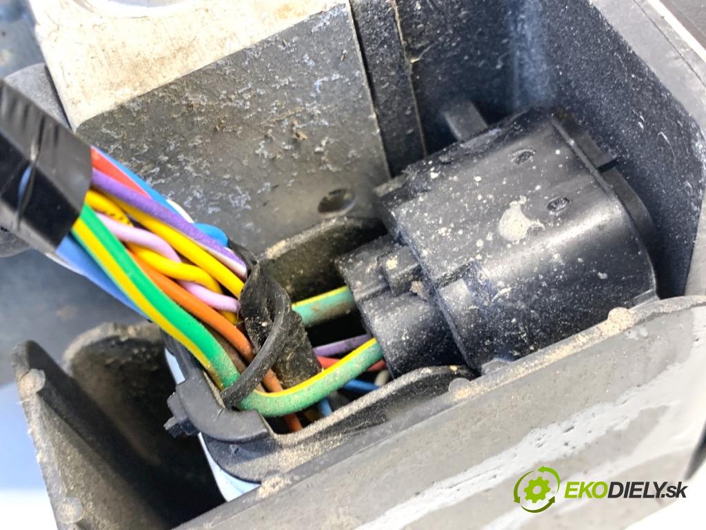 CITROEN C4 II liftback 2017 81 kW 1.2 THP 110 1199 Pumpa ABS 9810752280 (Pumpa ABS)