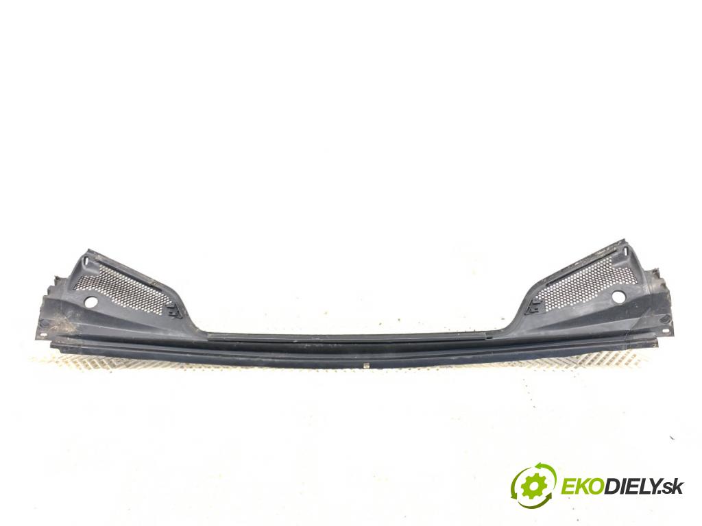 CITROEN C4 II liftback 2017 81 kW 1.2 THP 110 1199 Torpédo, plast pod čelné okno 9687956480 (Torpédo (plast pod čelným sklom))