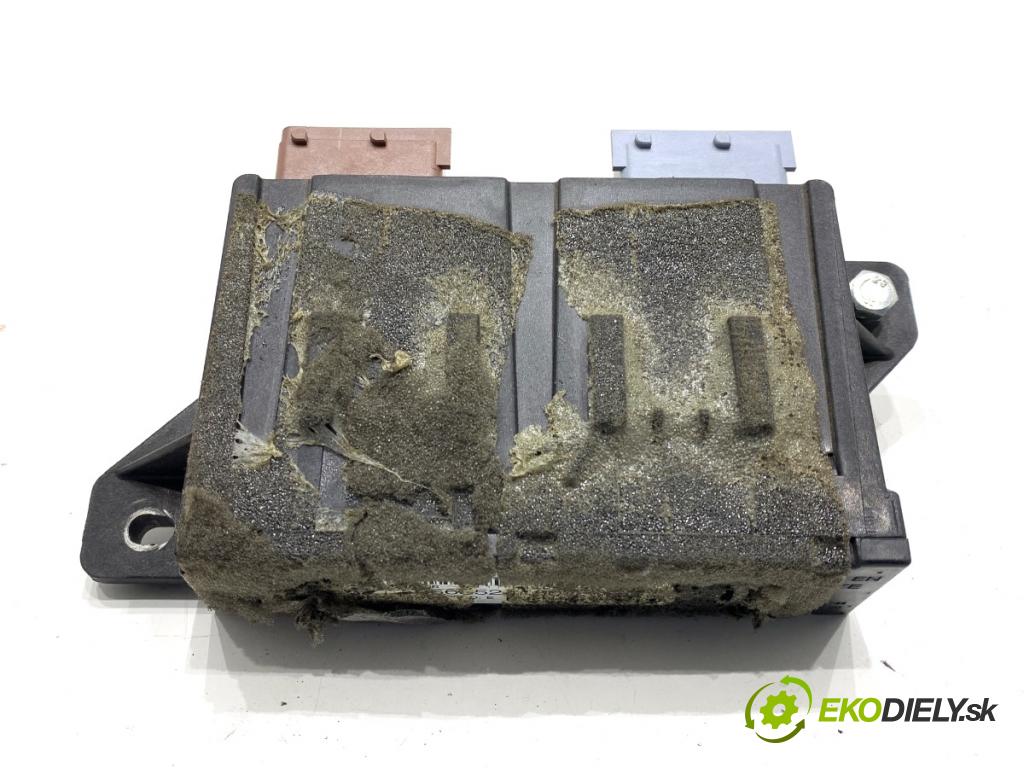 CITROEN C4 II liftback 2017 81 kW 1.2 THP 110 1199 Modul ťažného oka 9665524180 (Riadiaca jednotka ostatné)