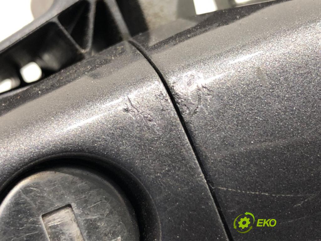 CITROEN C4 II liftback 2017 81 kW 1.2 THP 110 1199 Kľučka vonkajšia ľavy predný