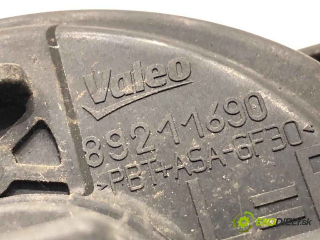 CITROEN C4 II liftback 2017 81 kW 1.2 THP 110 1199 Hmlové svetlo, hmlovka pravy predný 89211690