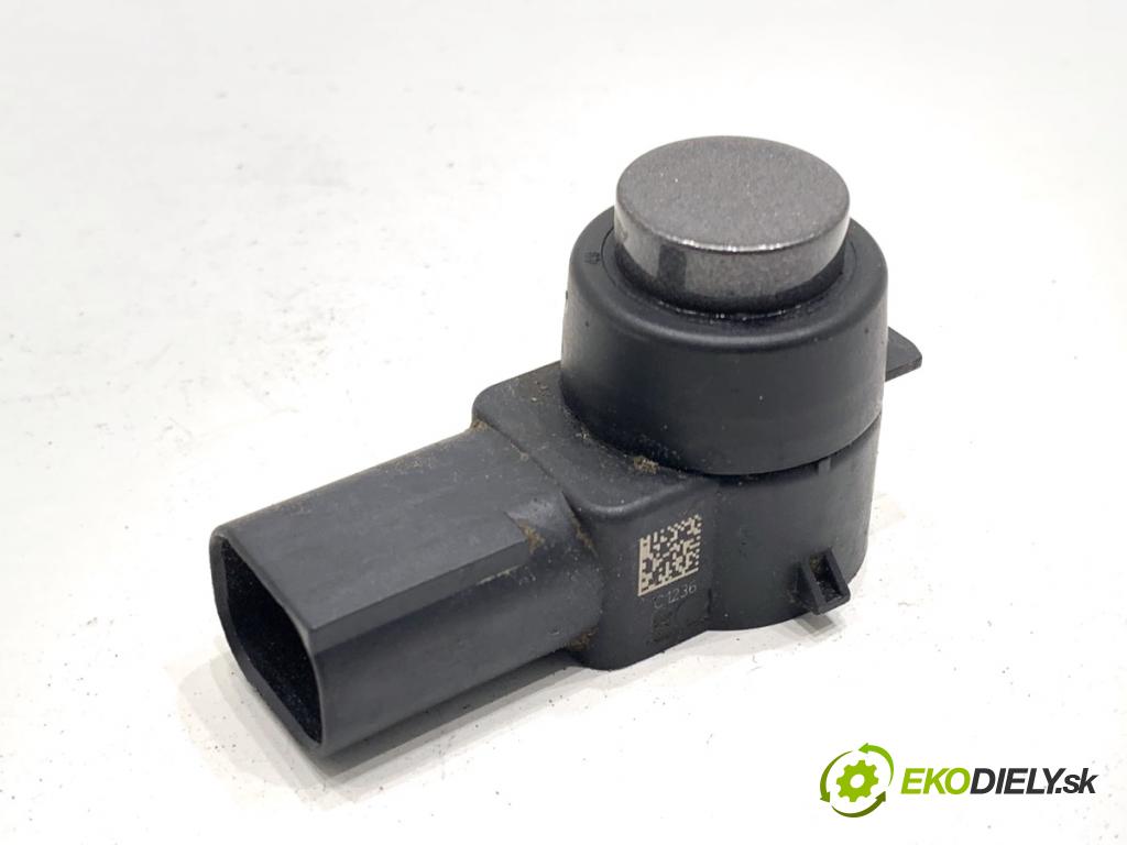 CITROEN C4 II liftback 2017 81 kW 1.2 THP 110 1199 snímač PDC 9666016377VL