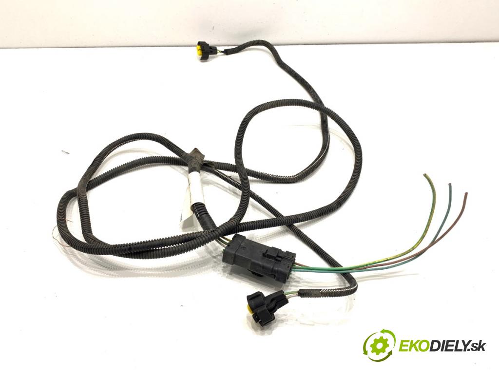 CITROEN C4 II liftback 2017 81 kW 1.2 THP 110 1199 Káblovačka halogénov, hmloviek 9674684580