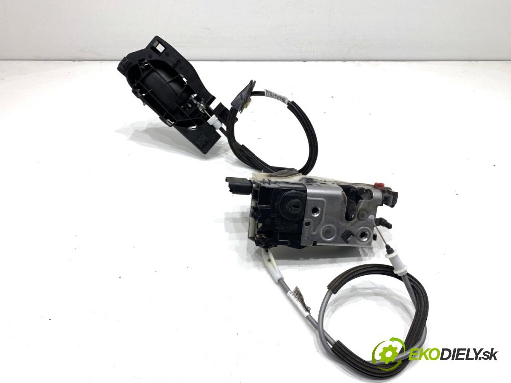 CITROEN C4 II liftback 2017 81 kW 1.2 THP 110 1199 zámok Dvere pravy zad 9685351480